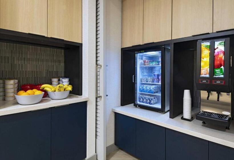 בית מלון כפרי Towneplace Suites By Marriott Brentwood