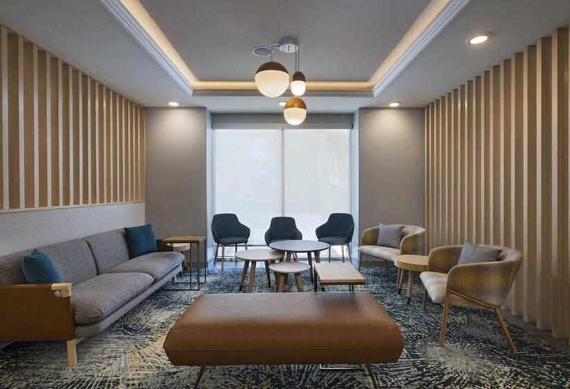 בית מלון כפרי Towneplace Suites By Marriott Brentwood