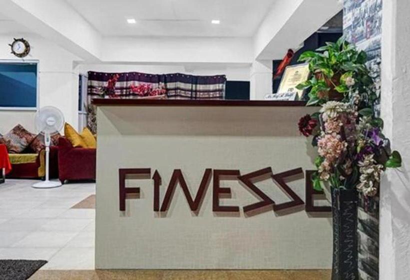 Fabhotel Prime Finesse, Airport Road