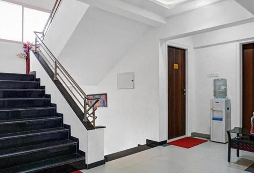 Fabhotel Prime Finesse, Airport Road