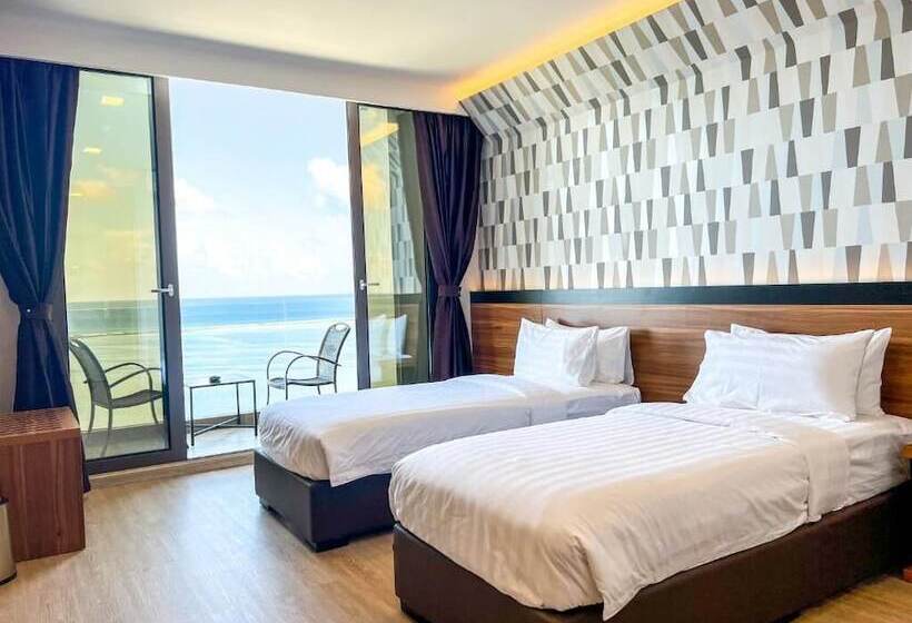 هتل Triton Prestige Seaview And Spa