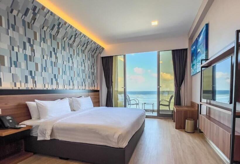 هتل Triton Prestige Seaview And Spa