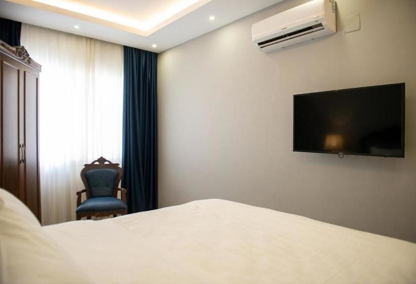 酒店 Voyage Elegante