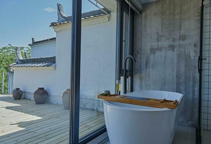 Hotel Wuyuan Yi Chuan Yi Su River View Sen