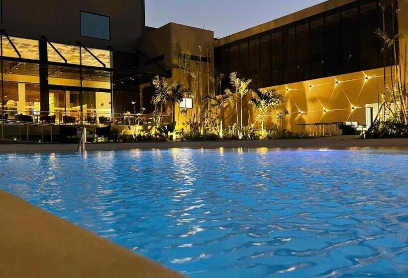 Novotel Santa Cruz De La Sierra