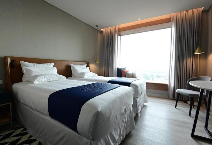 Novotel Santa Cruz De La Sierra