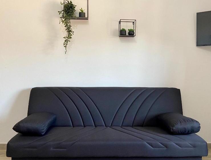 פנסיון Cadoni Guest House