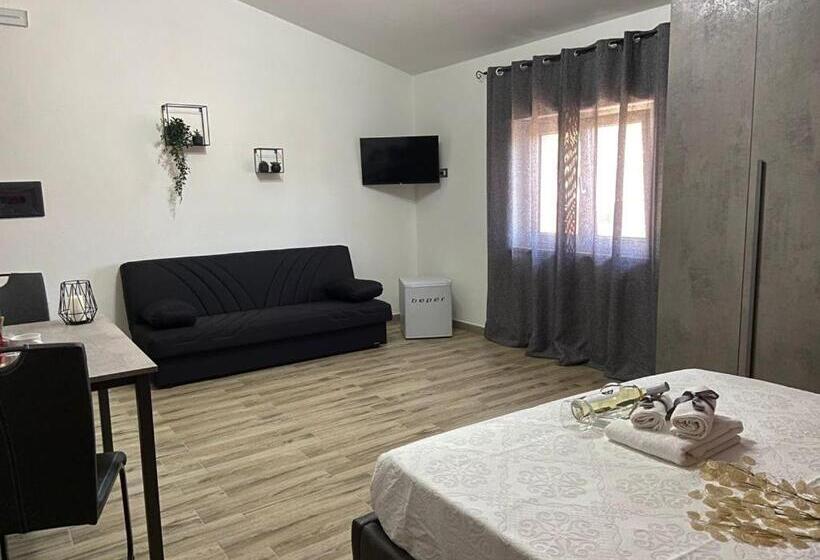 פנסיון Cadoni Guest House