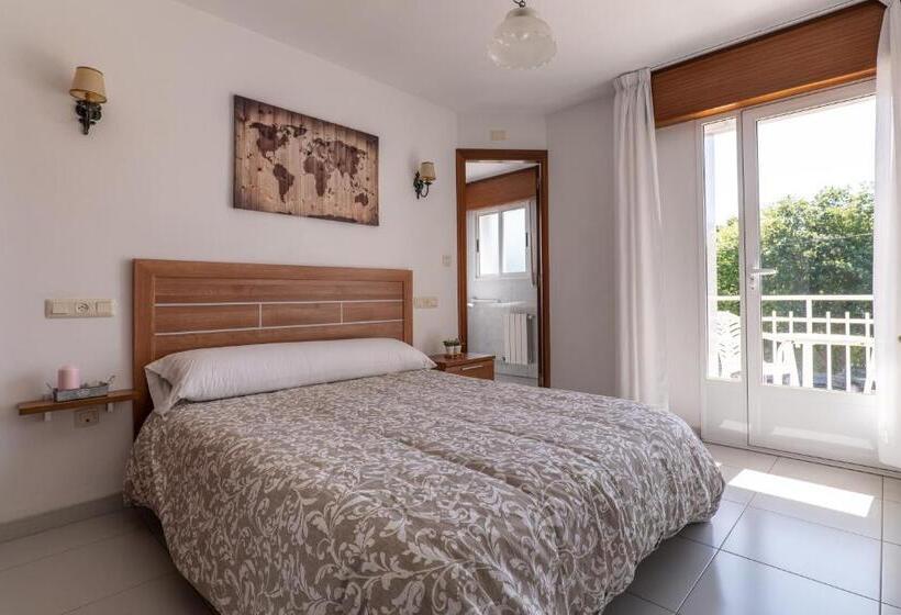 پانسیون Galerna Hostal