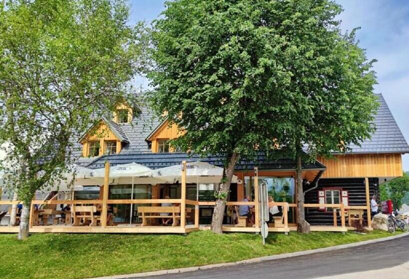 پانسیون Guesthouse & Camping Danica Bohinj