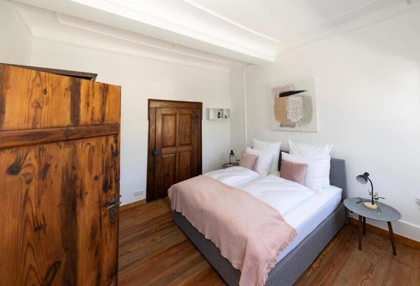 膳宿费 Gutsverwaltung Schloss Eyrichshof