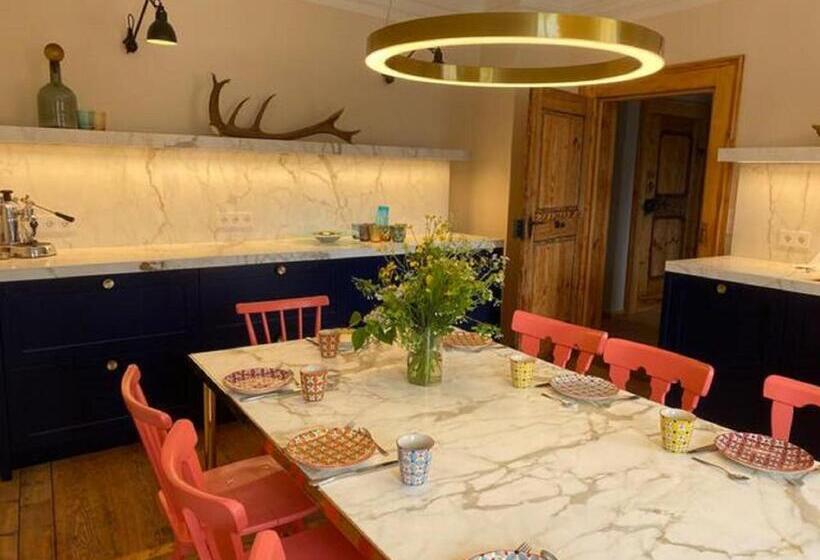 膳宿费 Gutsverwaltung Schloss Eyrichshof