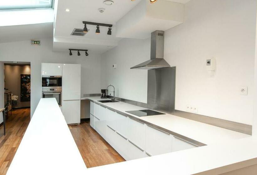 膳宿费 La Petite Fugue