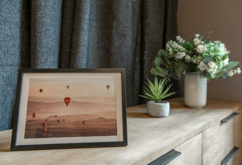 膳宿费 La Petite Fugue