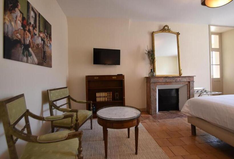 ペンション Les Destinees