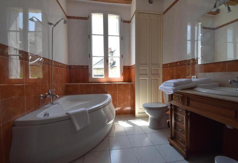 ペンション Les Destinees