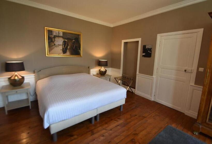 ペンション Les Destinees