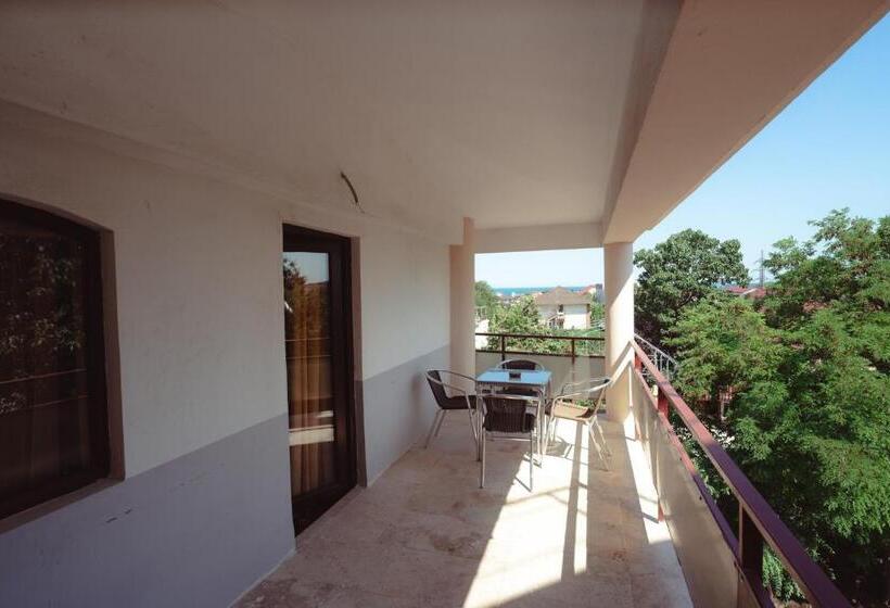 펜션 Relax Spa Costinesti   D Amy