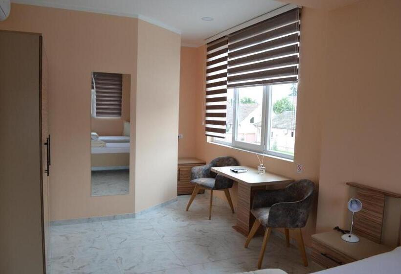 پانسیون Sobe šponga