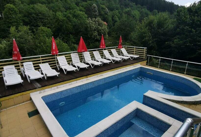 بنسيون Guest House Shipkovo Hills