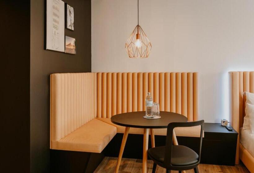 Rioca Vienna Posto 2