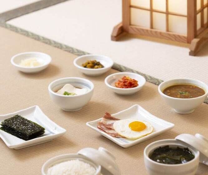 Tomonoya Hotel & Ryokan Daecheon