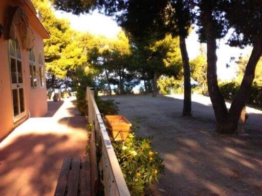 Villhour Ristorante E B&b