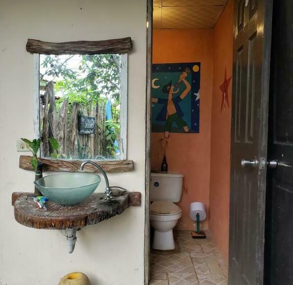 호스텔 Las Porrocas Backpacer's