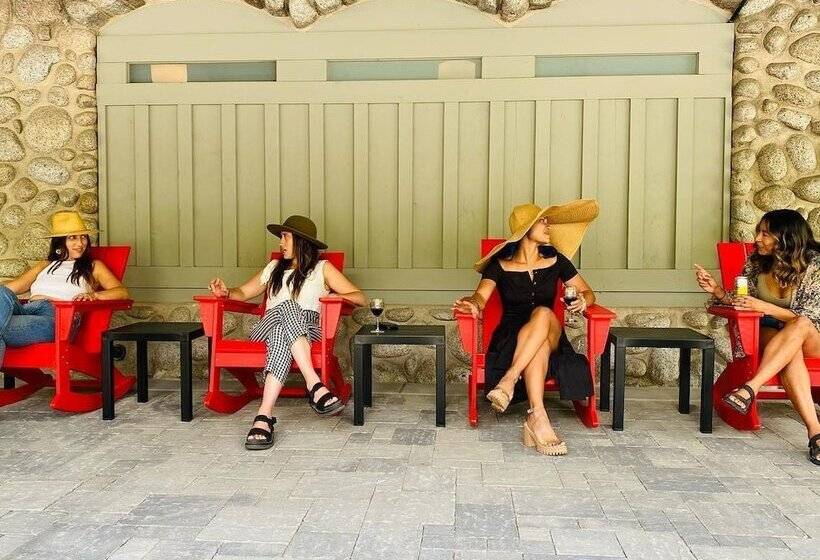 호스텔 The Creekstone