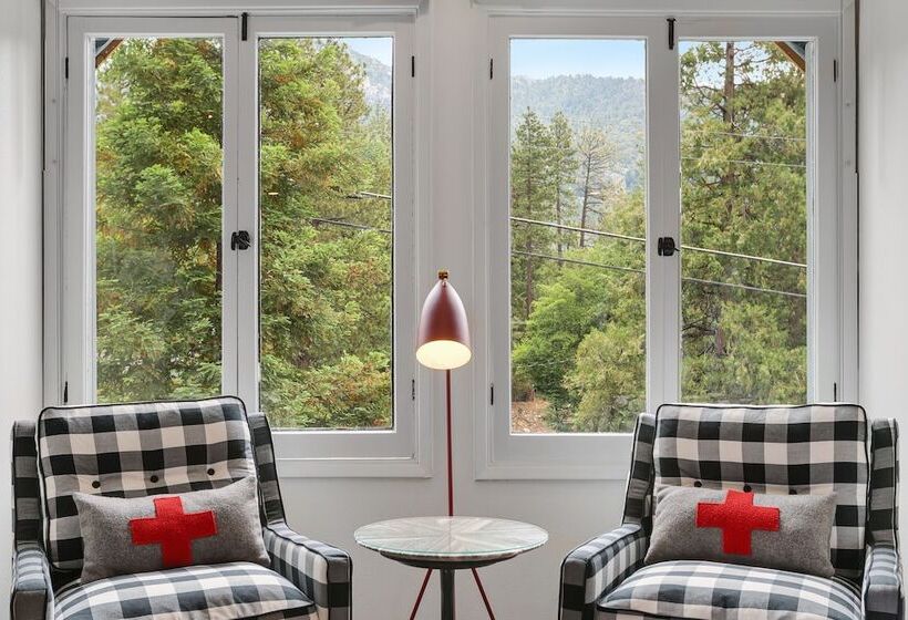 호스텔 The Creekstone