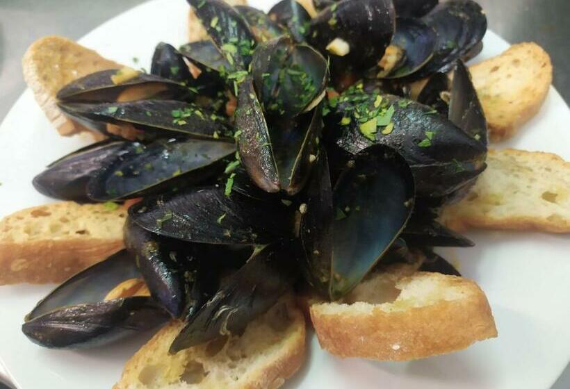 ベッドアンドブレックファースト Alla Frasca