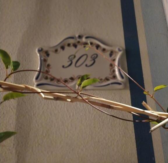 ベッドアンドブレックファースト Alla Frasca