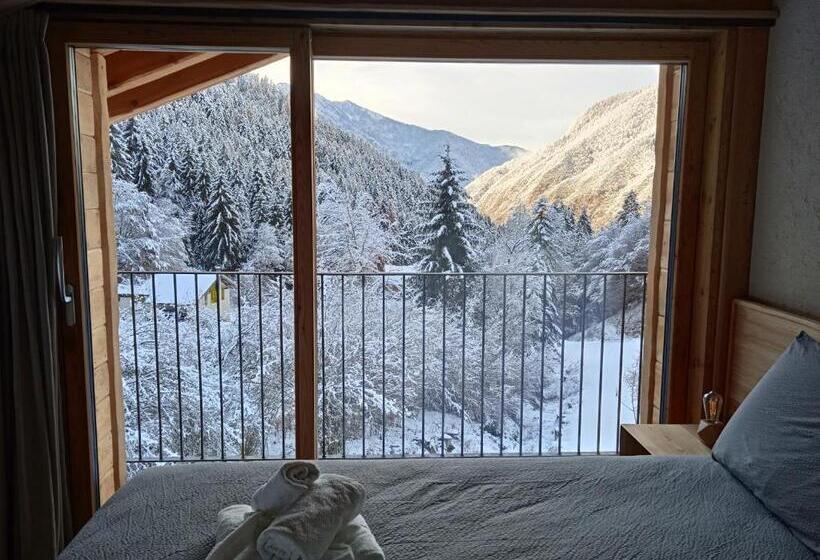 مبيت وإفطار Chalet Noèr