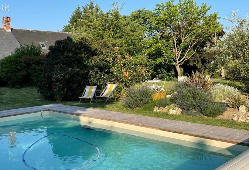 住宿加早餐 Chambres D Hôtes Avec Piscine Et Spa La Folière Saumur