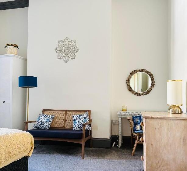 مبيت وإفطار Cloudzen