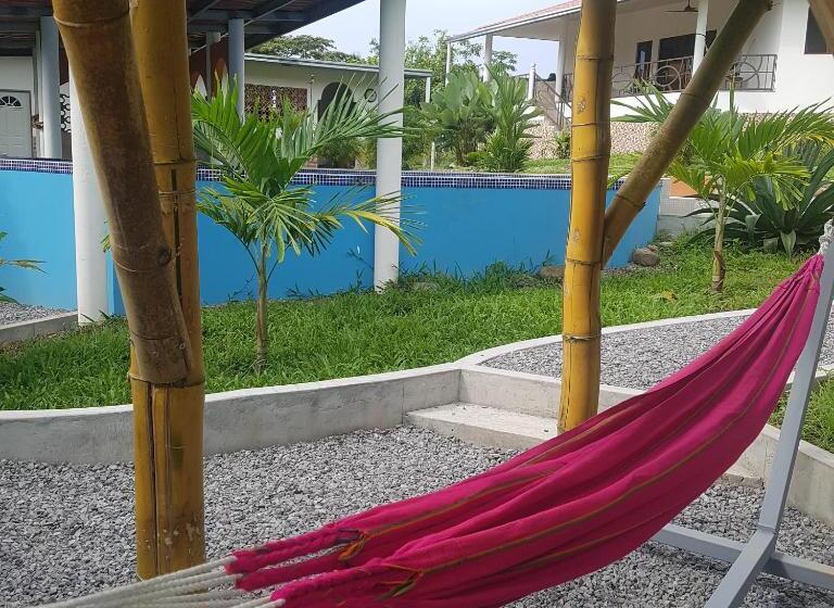 ベッドアンドブレックファースト Magic Mountain Lodge