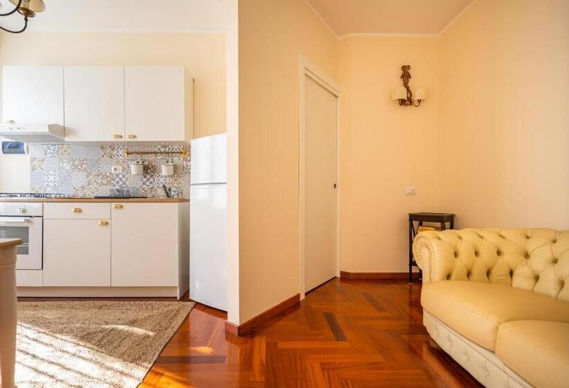 تختخواب و صبحانه Musae Apartments