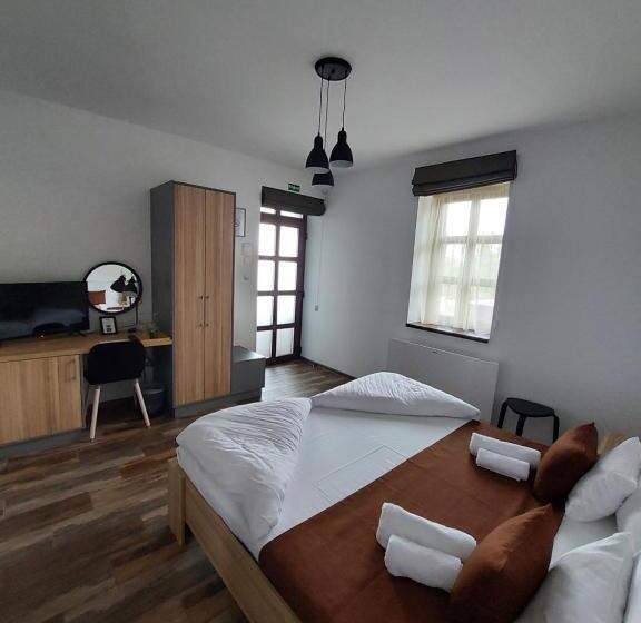 مبيت وإفطار Pálffy59 Vendégház