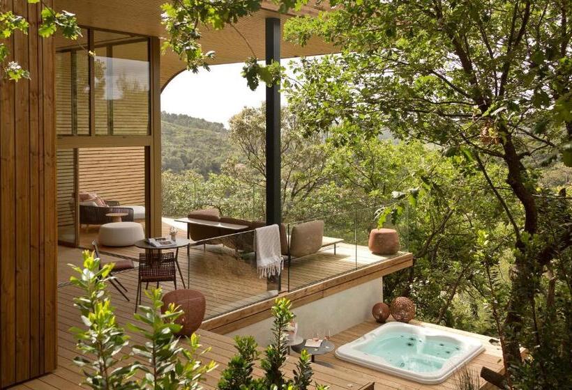 مبيت وإفطار Souki ~ Lodges & Spa