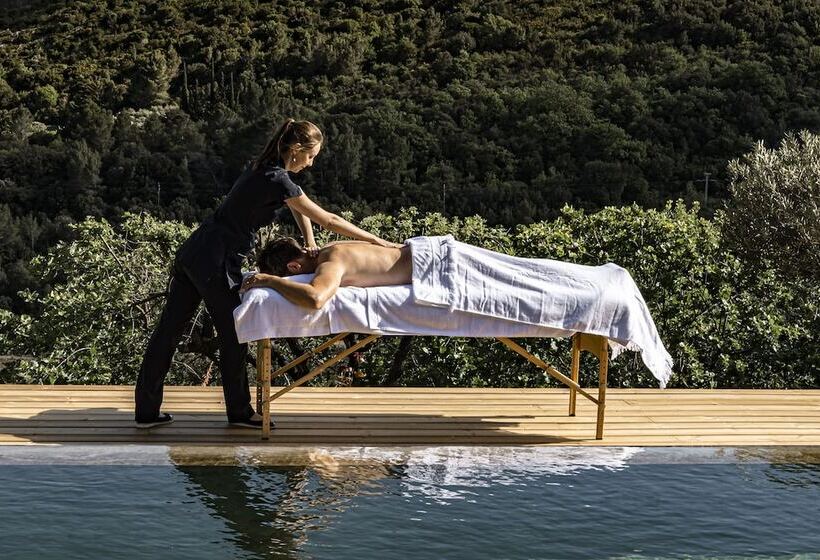 مبيت وإفطار Souki ~ Lodges & Spa