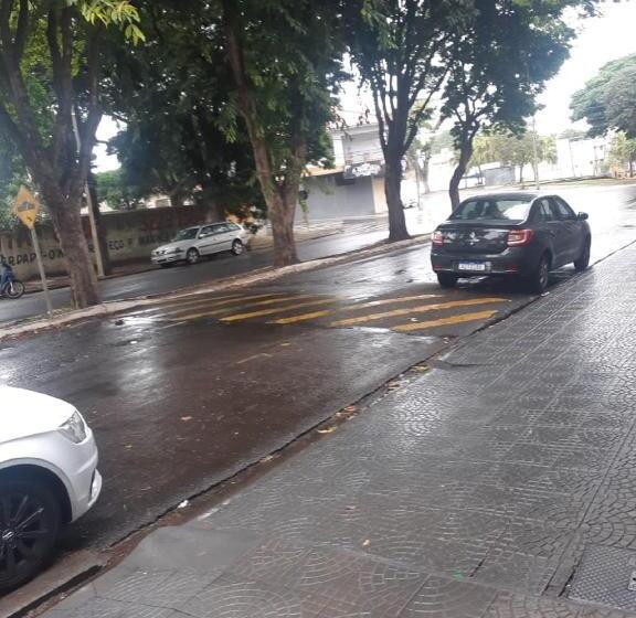 旅馆 Cascais Quartos & Suítes