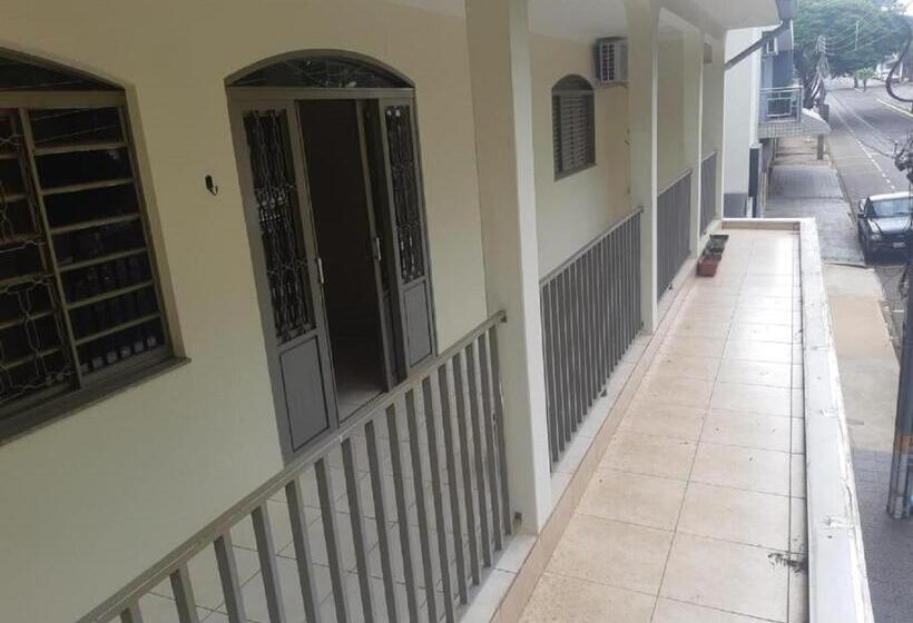 호스텔 Cascais Quartos & Suítes