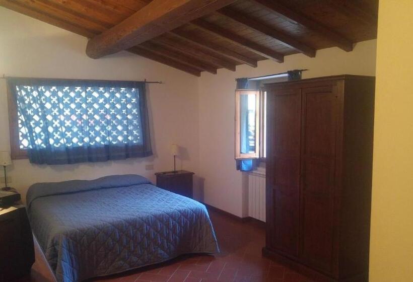 בית מלון כפרי Agriturismo Francini