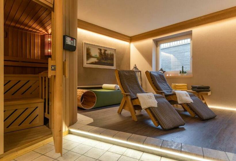 בית מלון כפרי Albergo Contrin