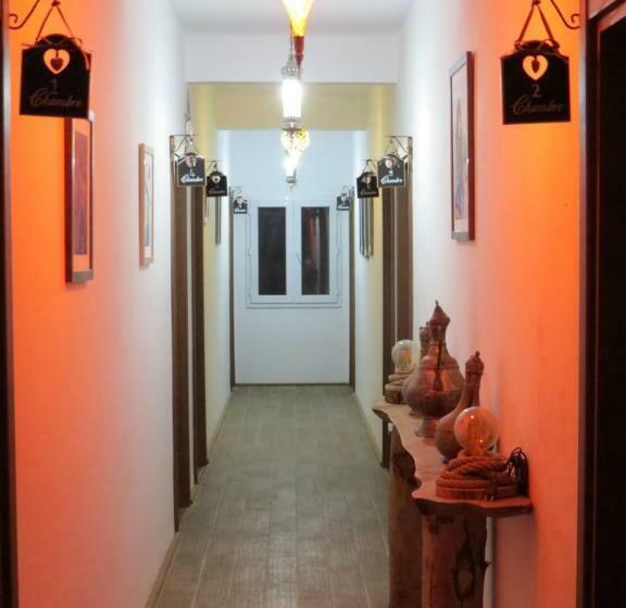 בית מלון כפרי Azure Wellness Retreat