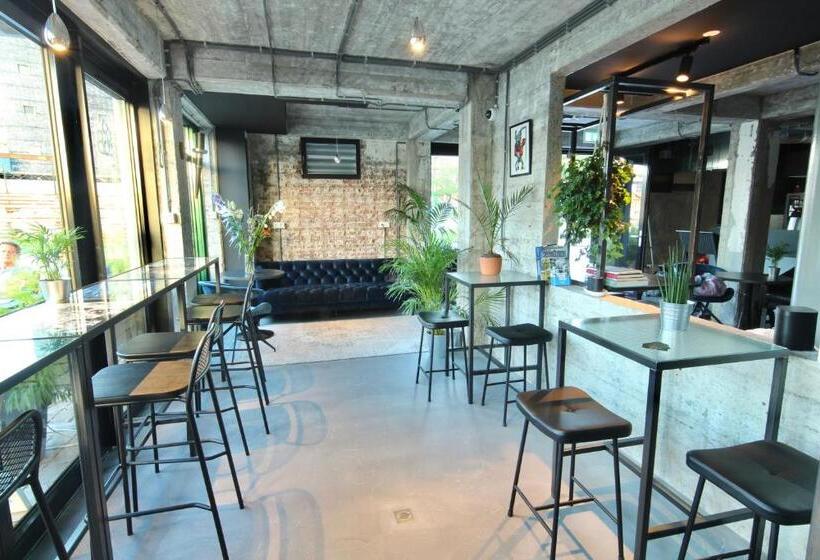 Bed, Bites & Business Hotel Rotterdam