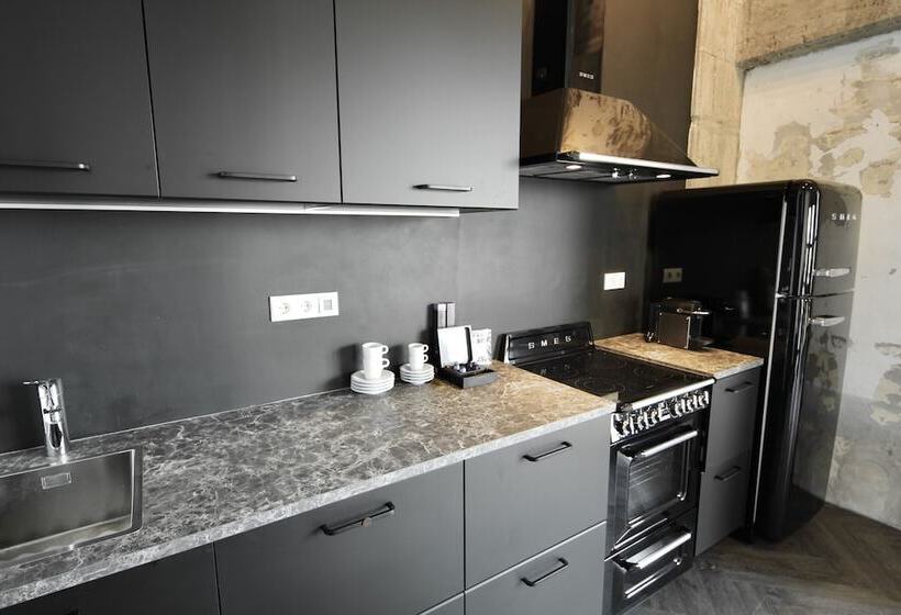 Bed, Bites & Business Hotel Rotterdam