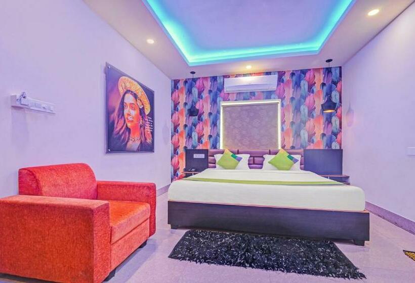 Hotel Treebo The Bollywood