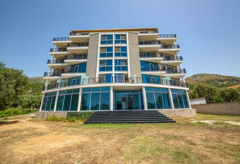 בית מלון כפרי Borshi