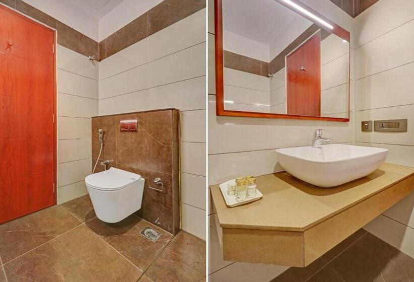 Super Hotel O Kizhakkambalam Tourist Home